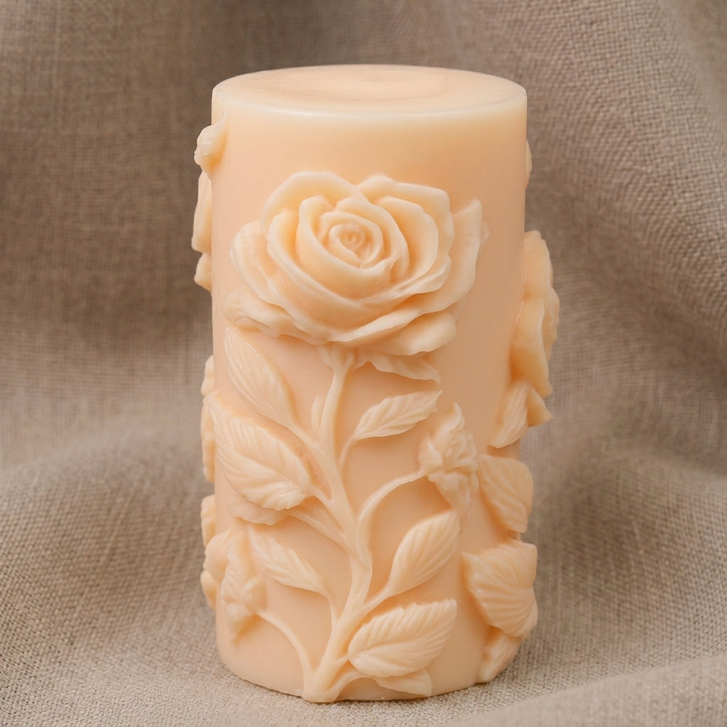 Vela Aromática Premium Rosa em Relevo